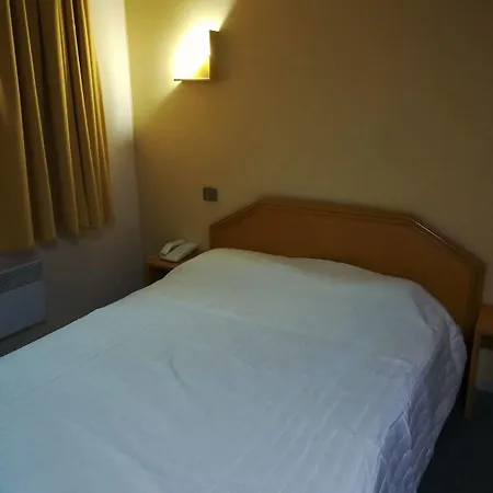 Hotell Le President 2*